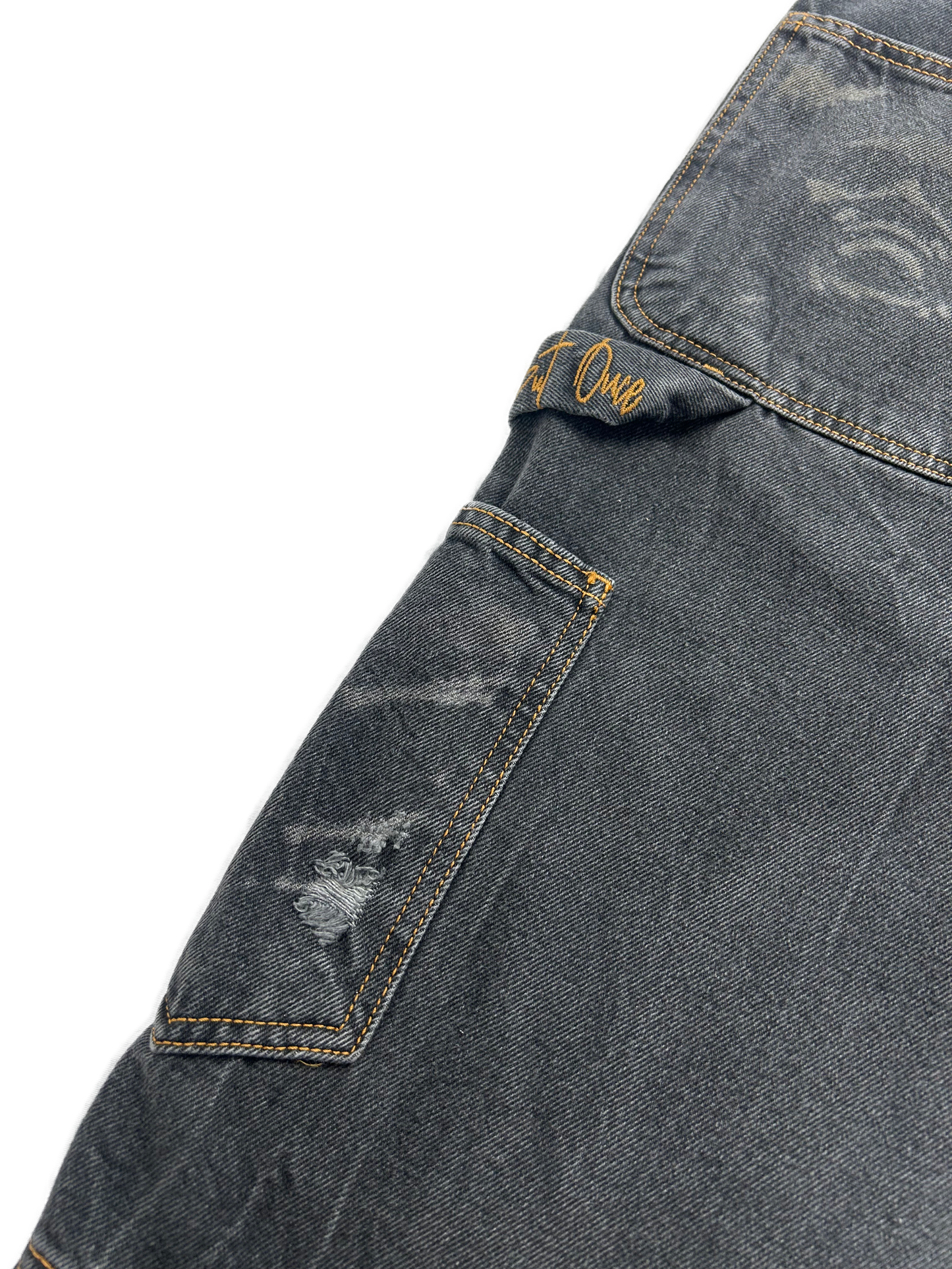 Tousan Carpenter Jorts (DISCOUNTED TILL 8TH MAY)